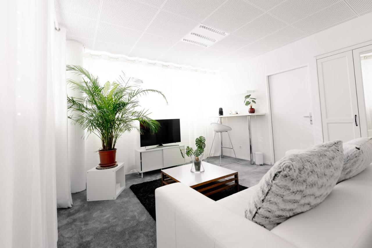 Business Sleeping Place Rolle Esterno foto