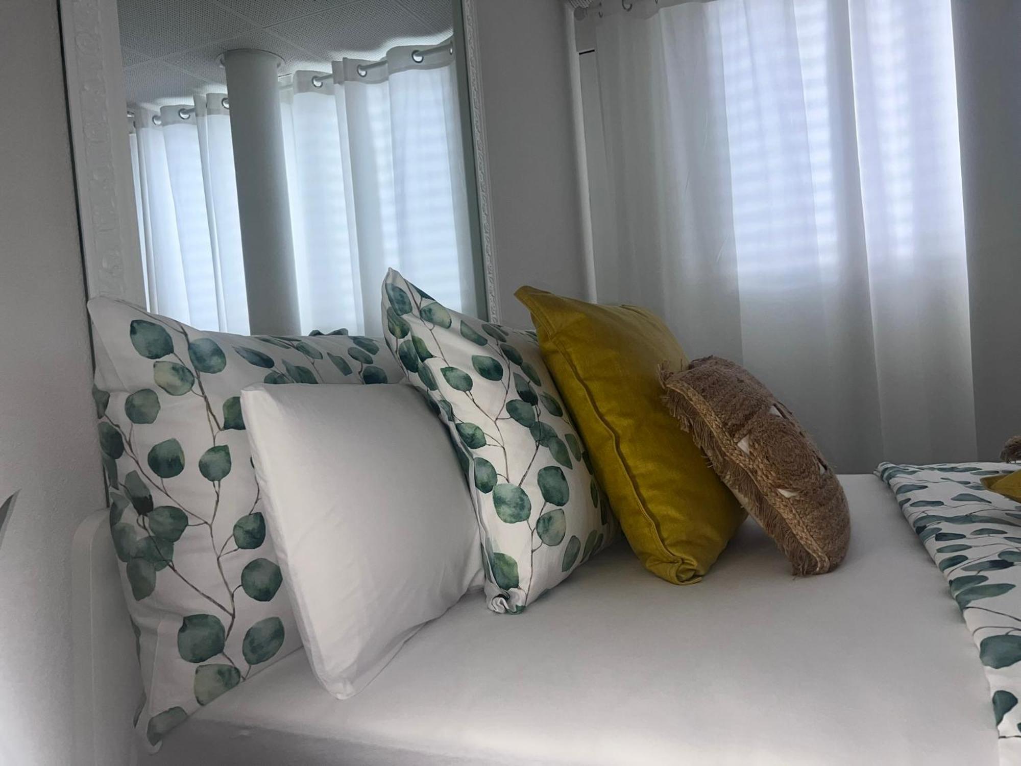 Business Sleeping Place Rolle Esterno foto